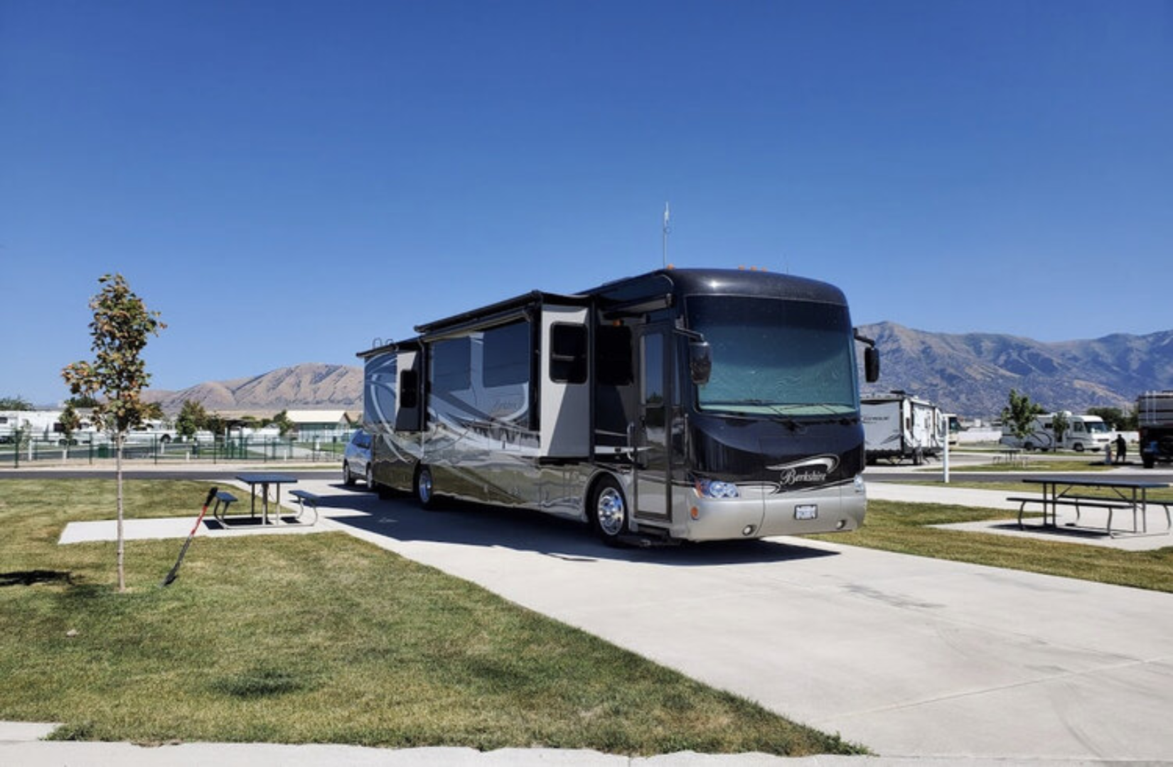 Hey! That's not our van. Those Aspen Trees are mighty small.