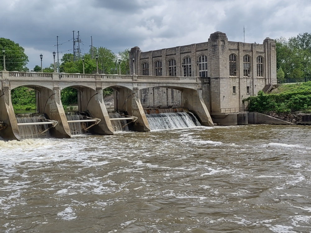 A short walk to the powerplant dam.